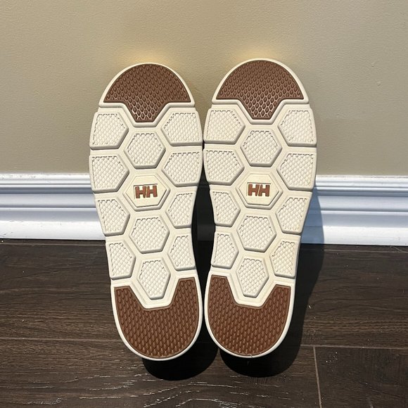 Helly Hansen Men's Boots in Olive and Cream - Picture 5 of 9